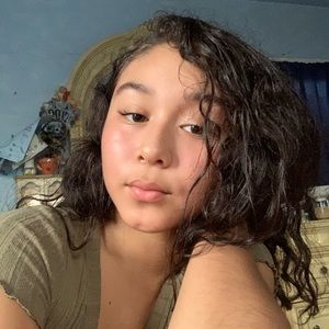 Meet your Posher, Iris